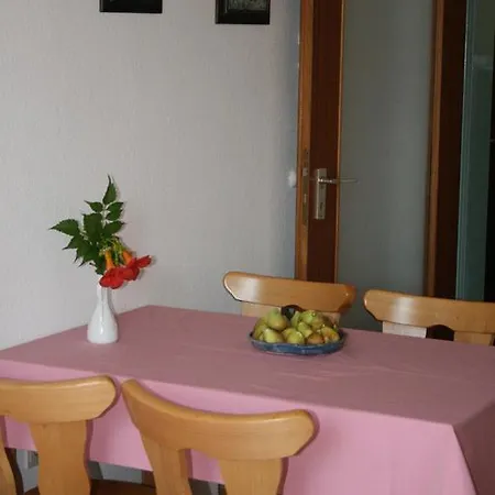 Casa Bianca 公寓 梅杜林